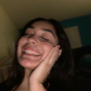 Meet your Posher, Fabiola